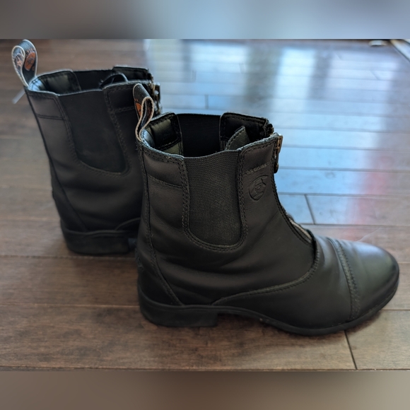 ARIAT Women's Zip Heritage III Zip Paddock Boot US 6.5 M — Black - Picture 3 of 6